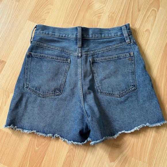 Madewell Jean Shorts Momjean in Willis Wash - Picture 4 of 10
